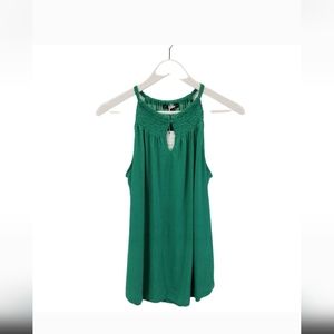 NWT Adrianna Papell Polka Dot Smocked Sleeveless Halter Top Size Medium